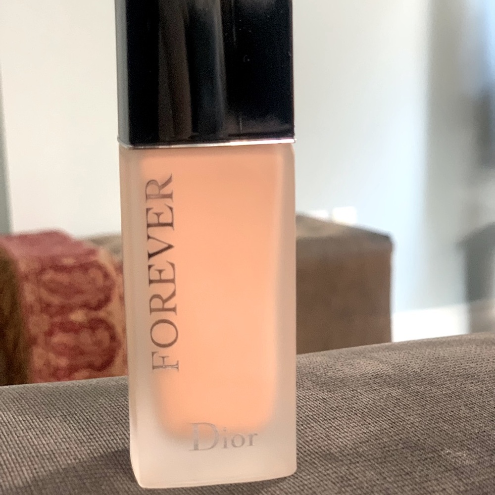 Christian Dior - Picture 1 of 10